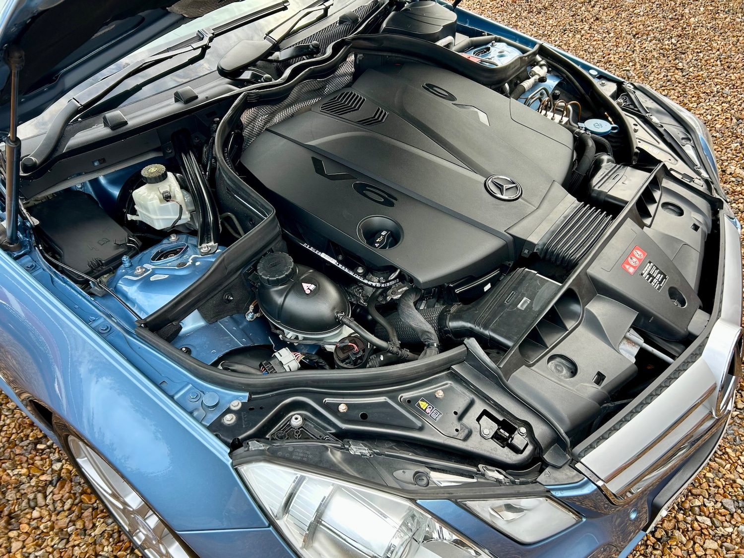 Used Mercedes-Benz E Class 2010 for sale - 77137835: Photo 54