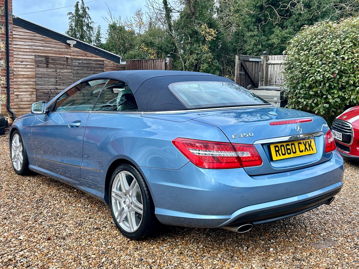 Used Mercedes-Benz E Class 2010 for sale - 77137835: Photo 7