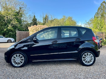 Used Mercedes-Benz A-Class 2011 for sale - 78419066: Photo