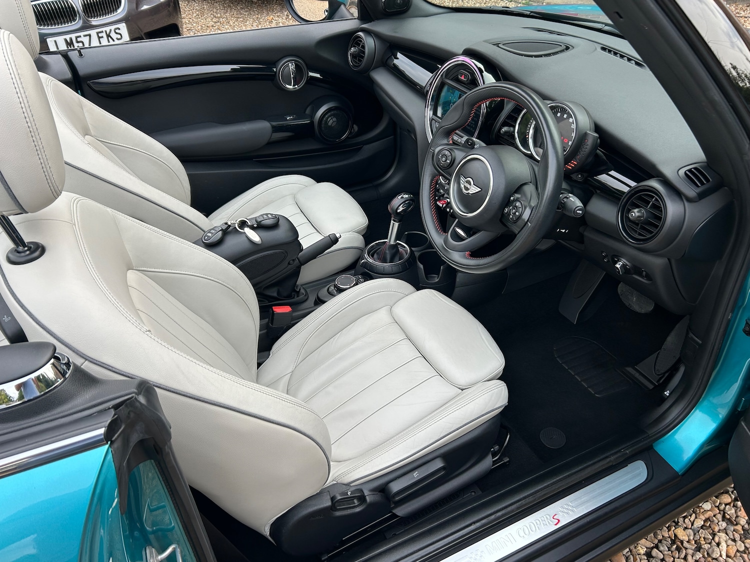 Used MINI Convertible 2016 for sale - 76490901: Photo 29