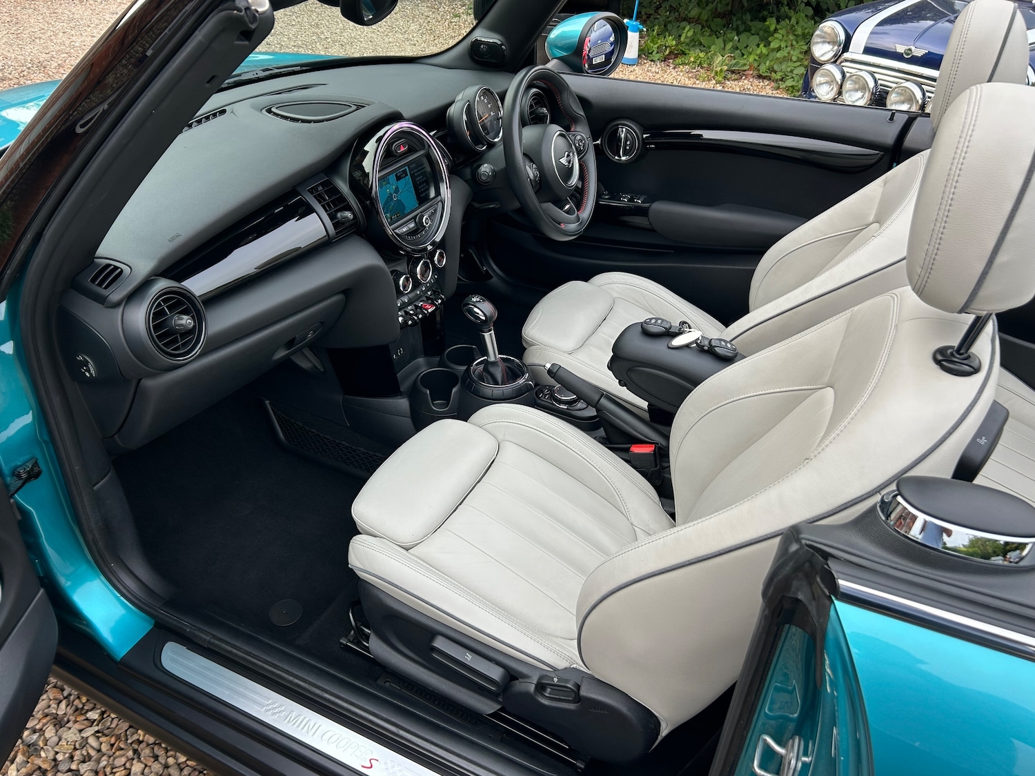 Used MINI Convertible 2016 for sale - 76490901: Photo 45