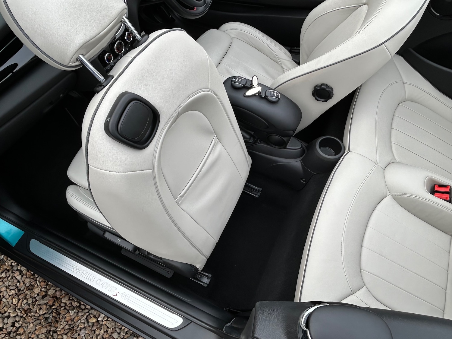 Used MINI Convertible 2016 for sale - 76490901: Photo 48