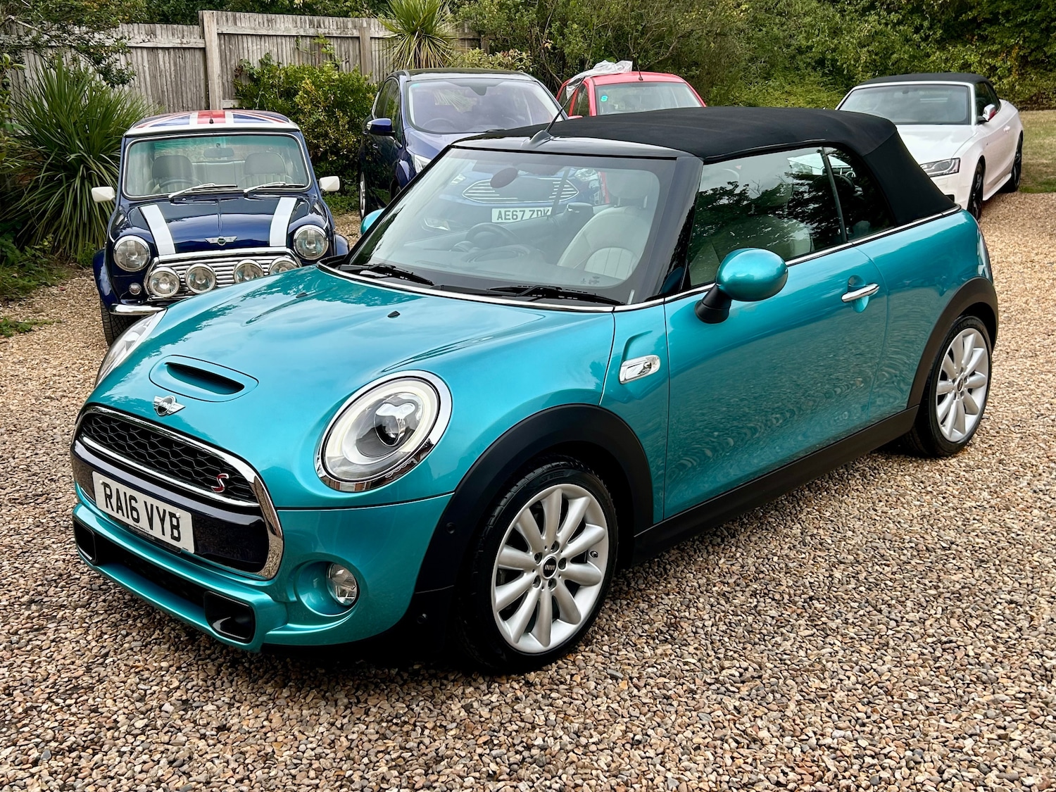 Used MINI Convertible 2016 for sale - 76490901: Photo 8