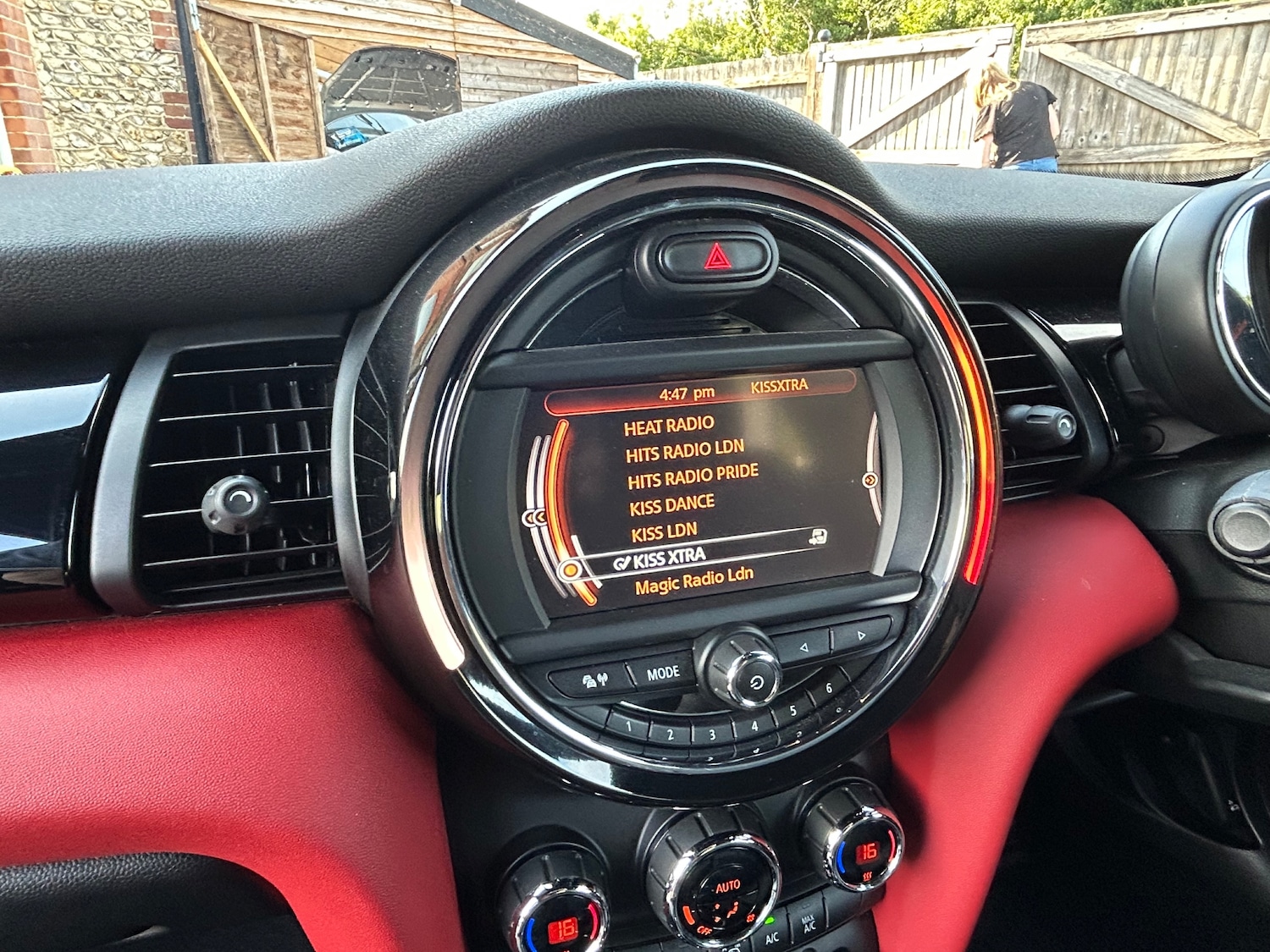 Used MINI Cooper 2014 for sale - 77137839: Photo 30