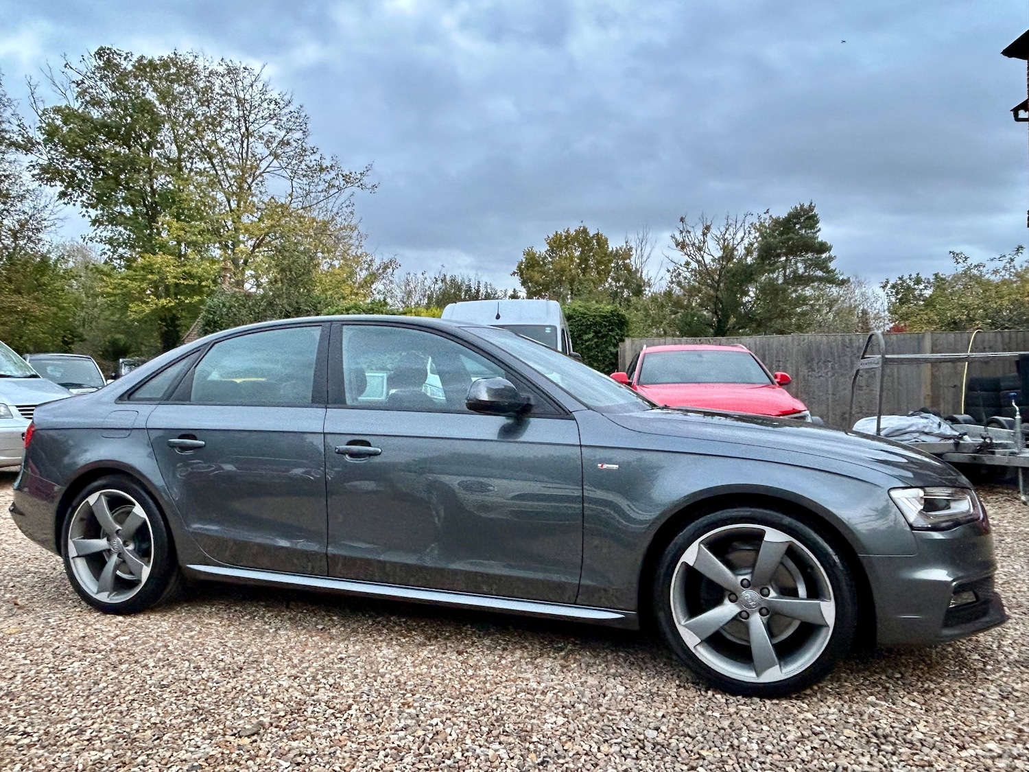 Used Audi A4 2013 for sale - 76490920: Photo 11