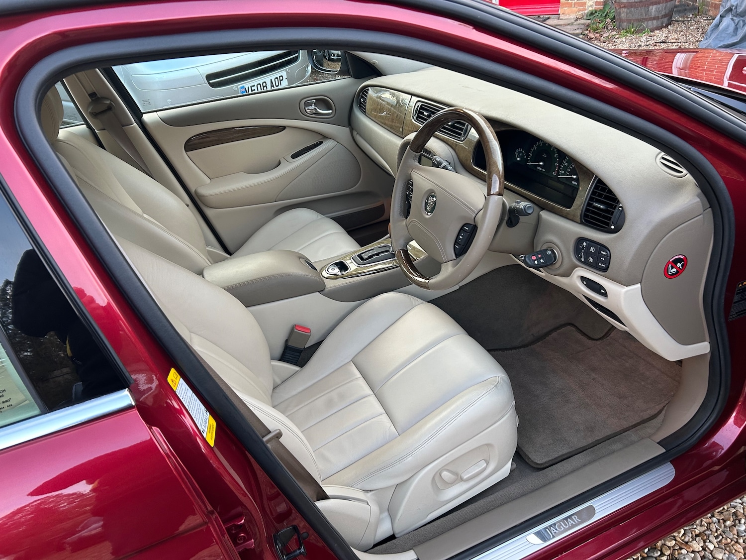 Used Jaguar S-Type 2004 for sale - 76717630: Photo 17