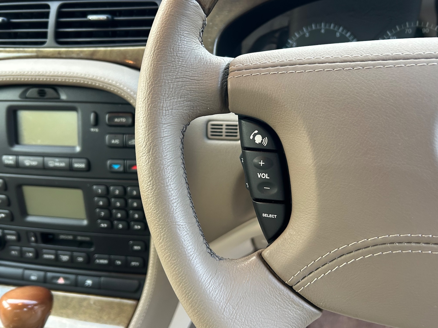 Used Jaguar S-Type 2004 for sale - 76717630: Photo 21