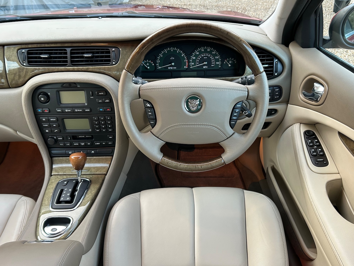 Used Jaguar S-Type 2004 for sale - 76717630: Photo 29