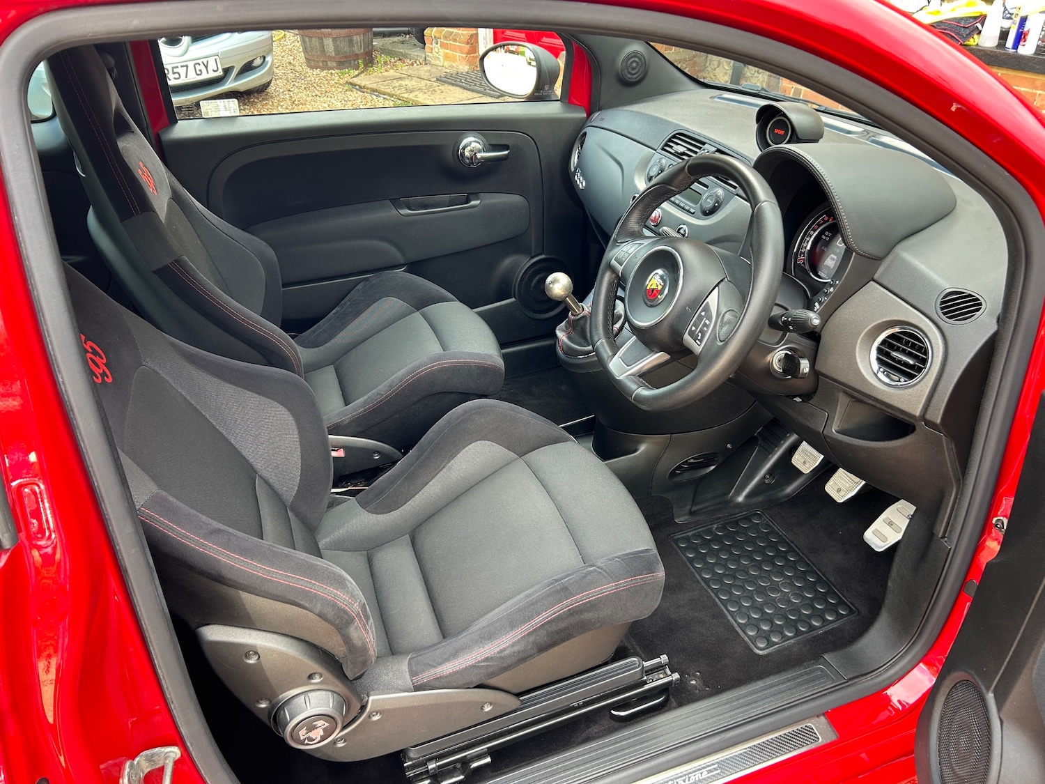 Used Abarth 595 2015 for sale - 76490908: Photo 16