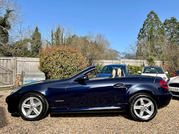 Used Mercedes-Benz SLK 2010 for sale - 77775304: Photo