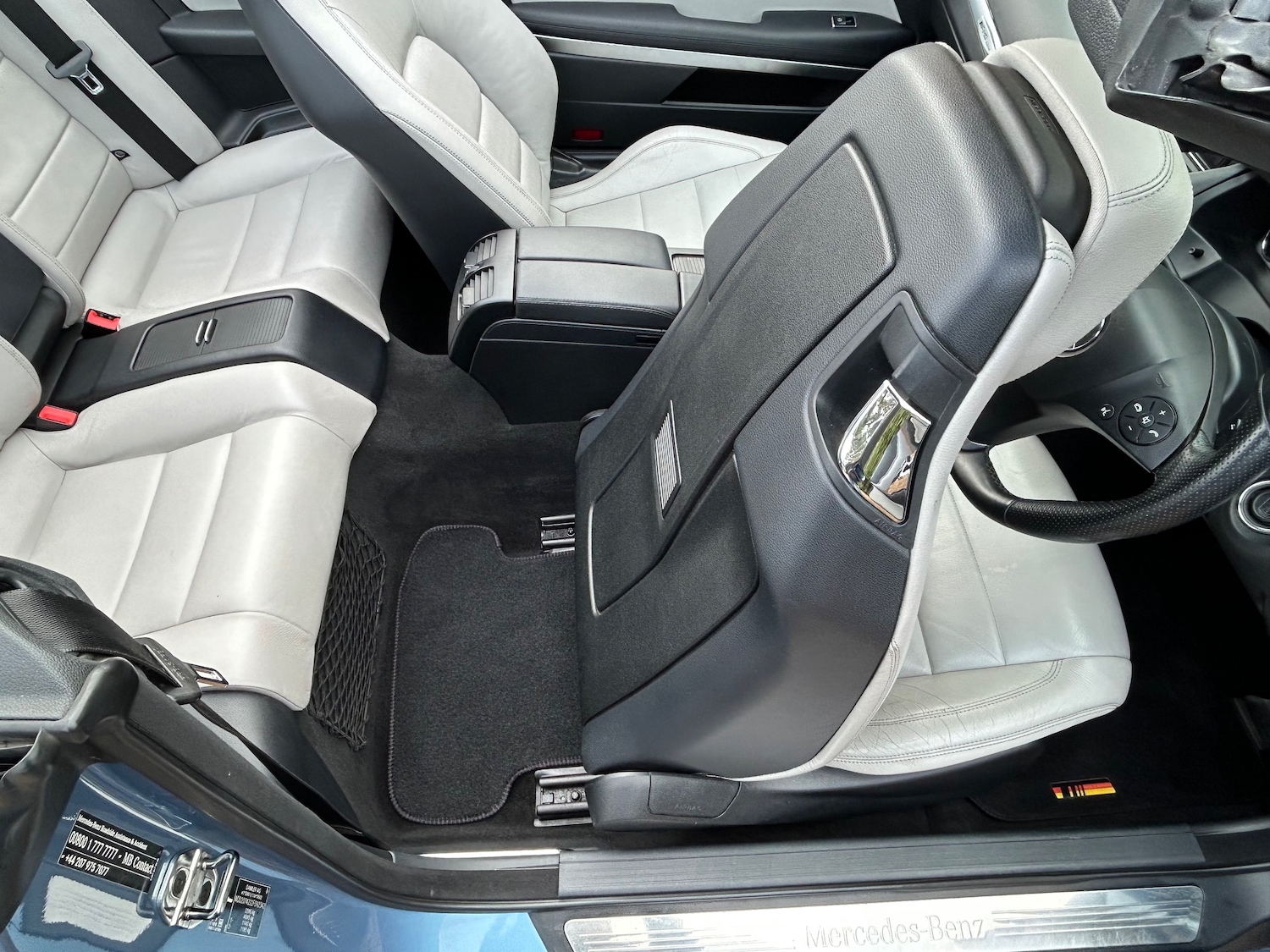 Used Mercedes-Benz E Class 2010 for sale - 76842325: Photo 33