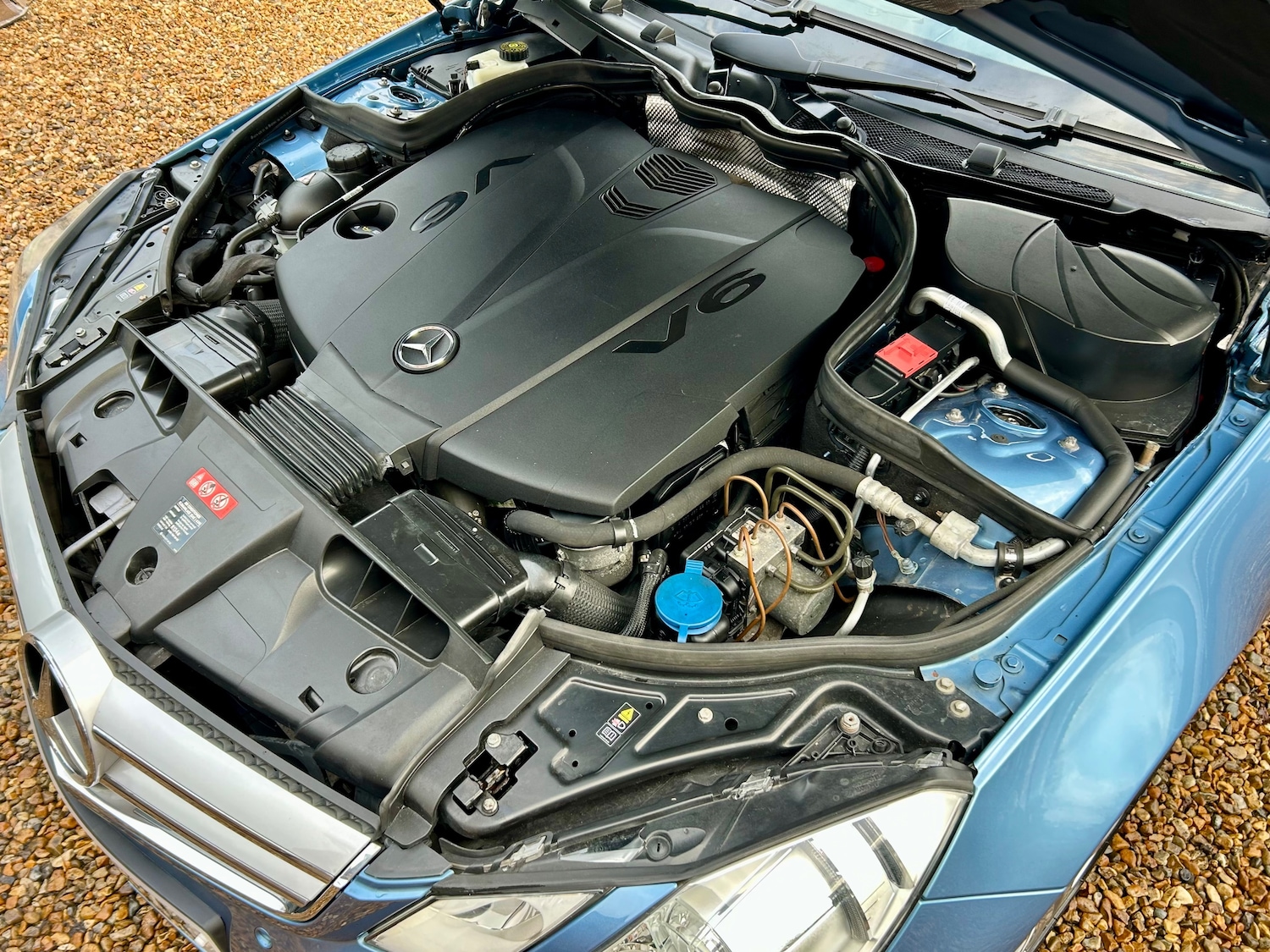 Used Mercedes-Benz E Class 2010 for sale - 76842325: Photo 52