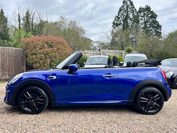 Used MINI Convertible 2020 for sale - 78216079: Photo