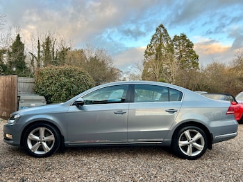 Used Volkswagen Passat 2012 for sale - 77648249: Photo