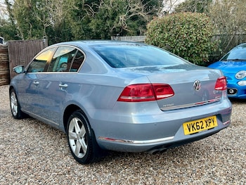 Used Volkswagen Passat 2012 for sale - 77648249: Photo