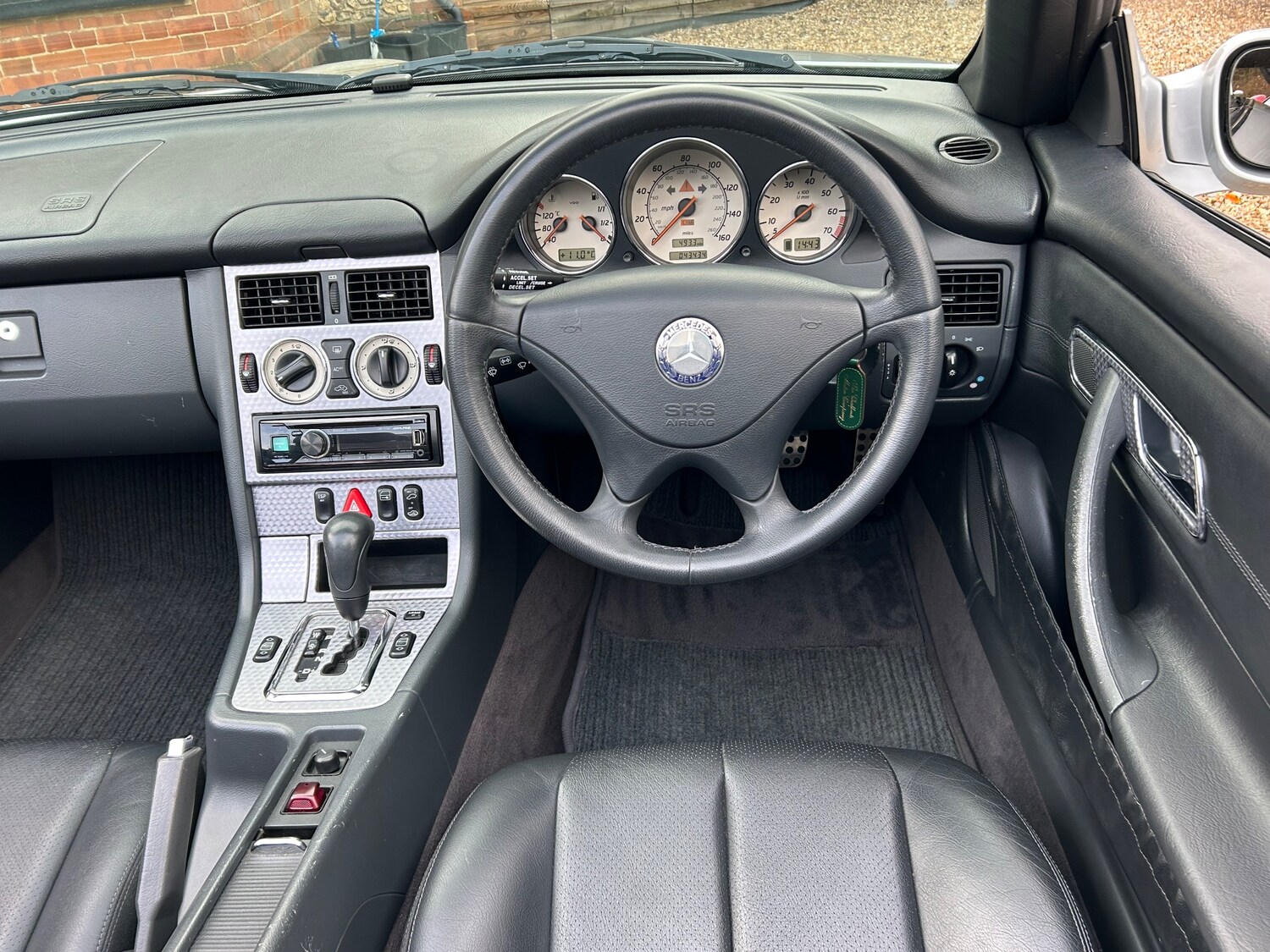 Used Mercedes-Benz SLK 2003 for sale - 77539927: Photo 29