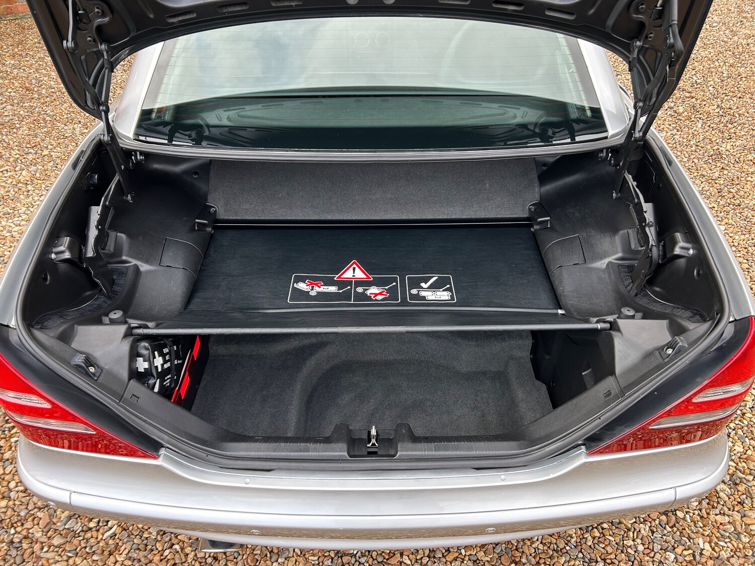 Used Mercedes-Benz SLK 2003 for sale - 77539927: Photo 35