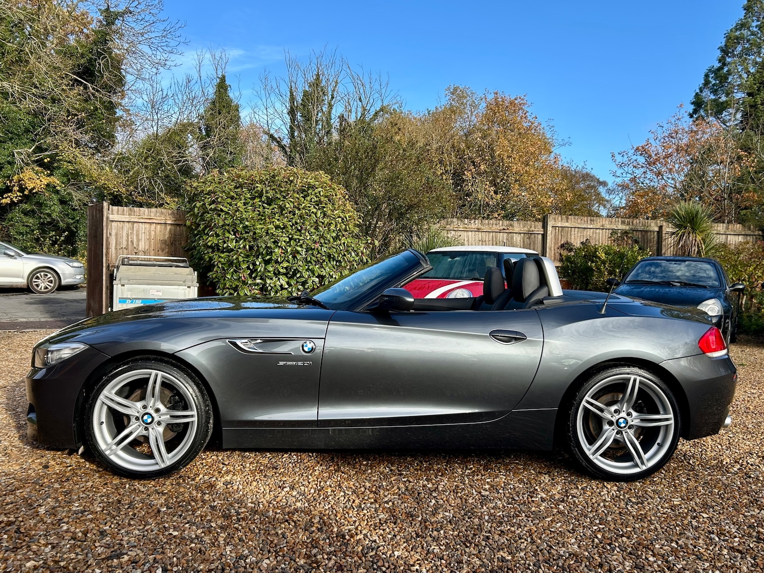 Used BMW Z4 2013 for sale - 76842329: Photo 2