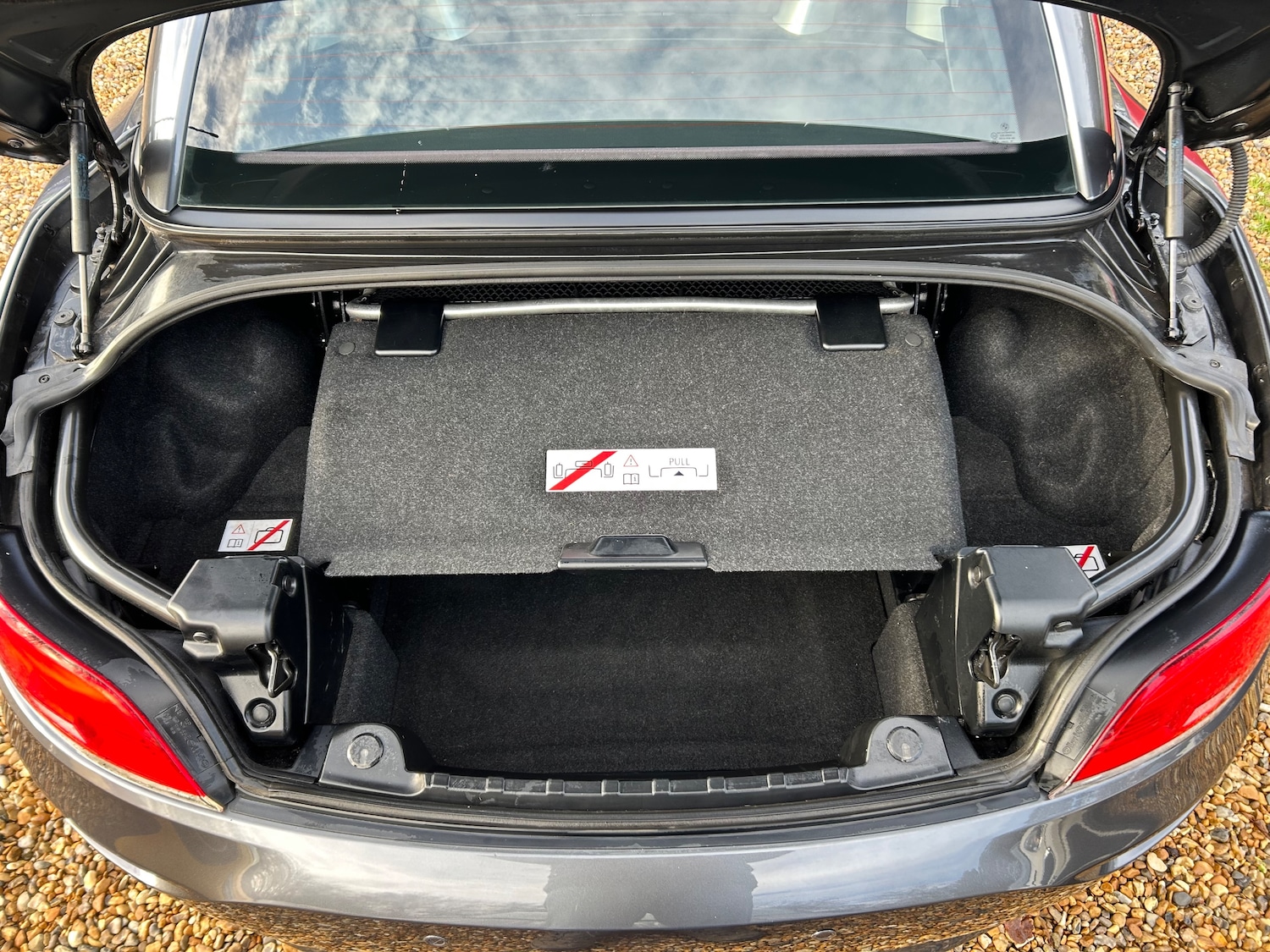 Used BMW Z4 2013 for sale - 76842329: Photo 39