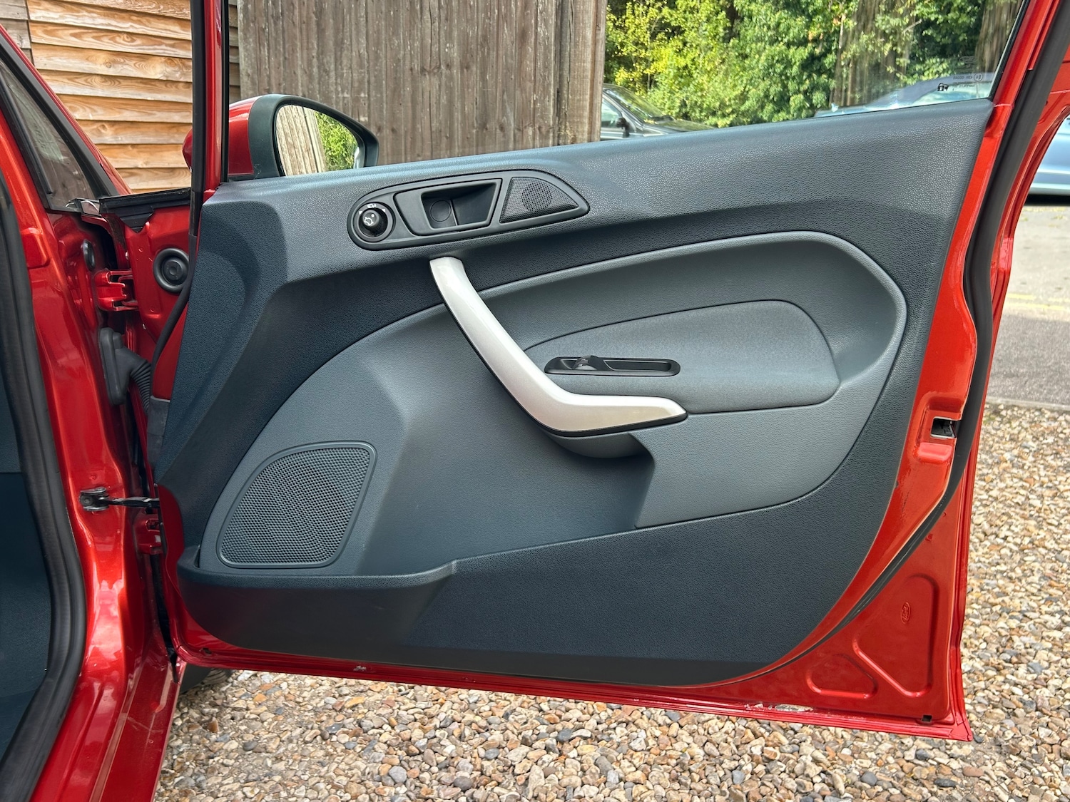 Used Ford Fiesta 2009 for sale - 76490902: Photo 26