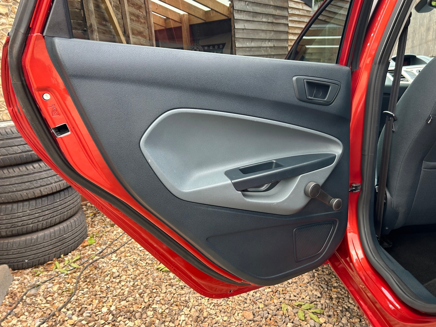 Used Ford Fiesta 2009 for sale - 76490902: Photo 38