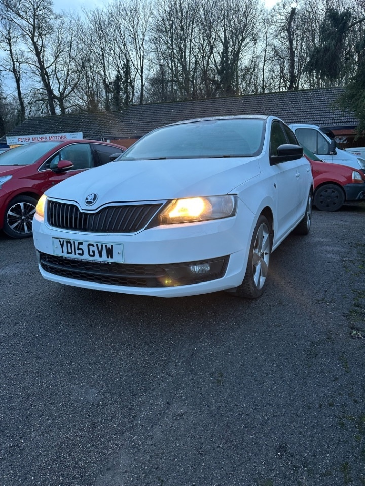 Used Skoda Rapid Spaceback 2015 for sale - 76739738: Photo 2