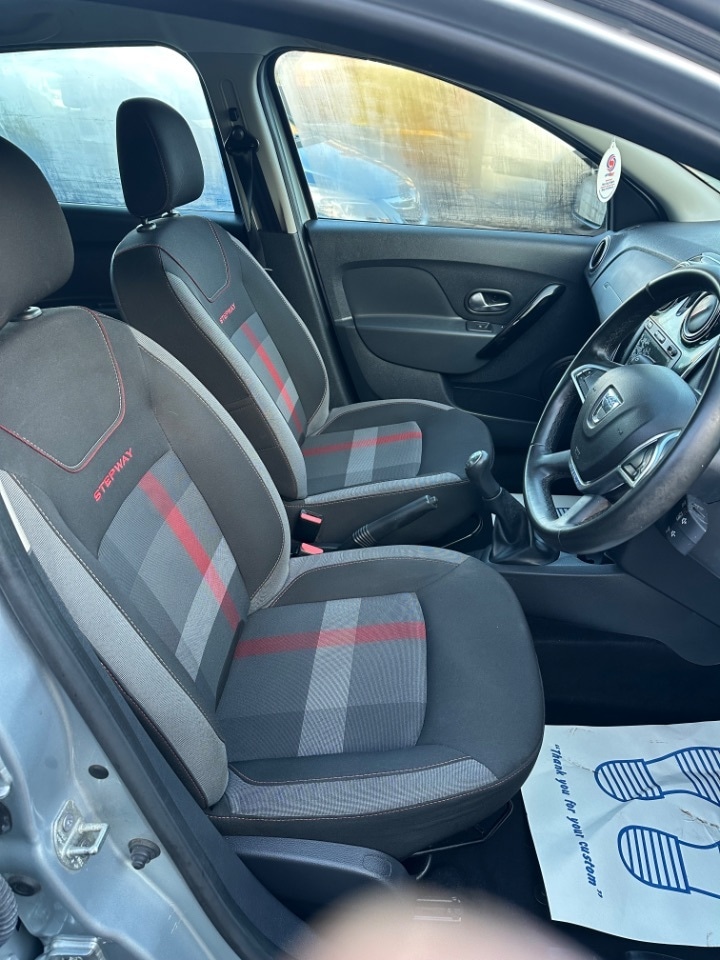 Used Dacia Sandero Stepway 2019 for sale - 76739737: Photo 3