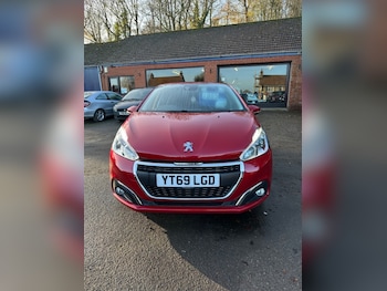 Used Peugeot 208 2019 for sale - 76616911: Photo