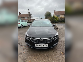 Vauxhall - Astra