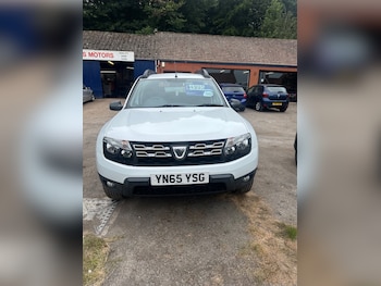 Used Dacia Duster 2015 for sale - 79444901: Photo