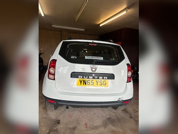 Used Dacia Duster 2015 for sale - 79444901: Photo