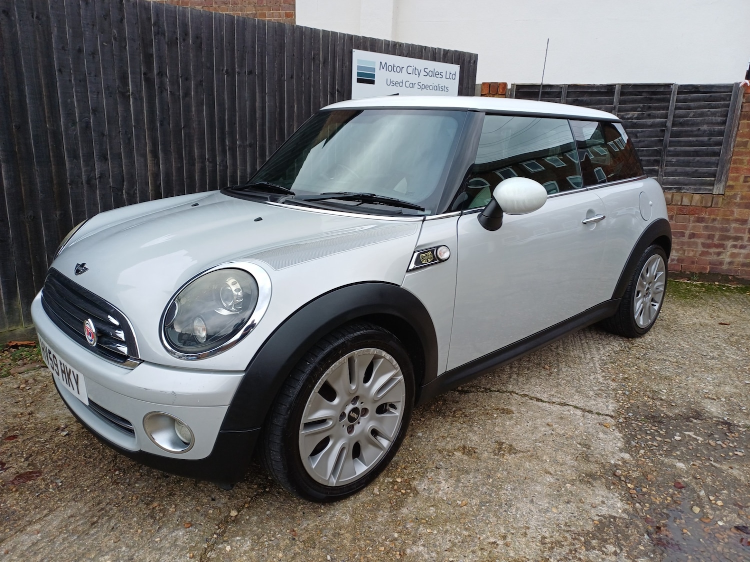 Used MINI Hatch 2009 for sale - 76599697: Photo 11