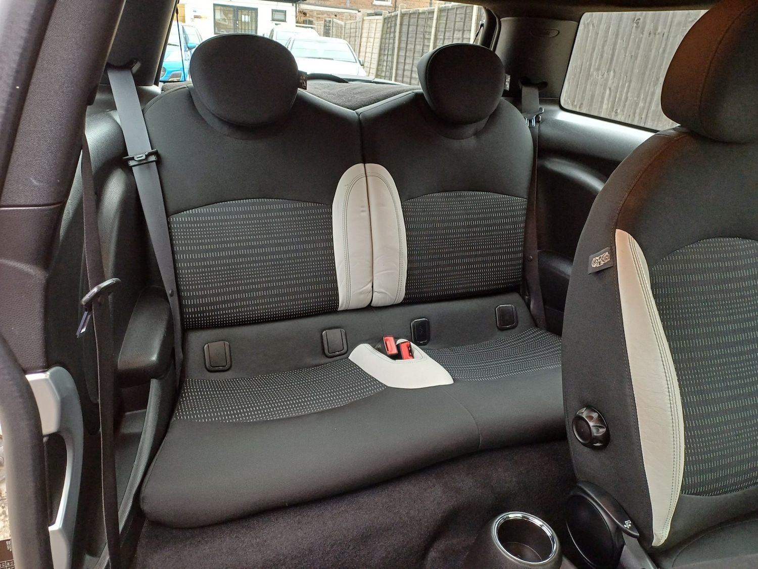 Used MINI Hatch 2009 for sale - 76599697: Photo 28