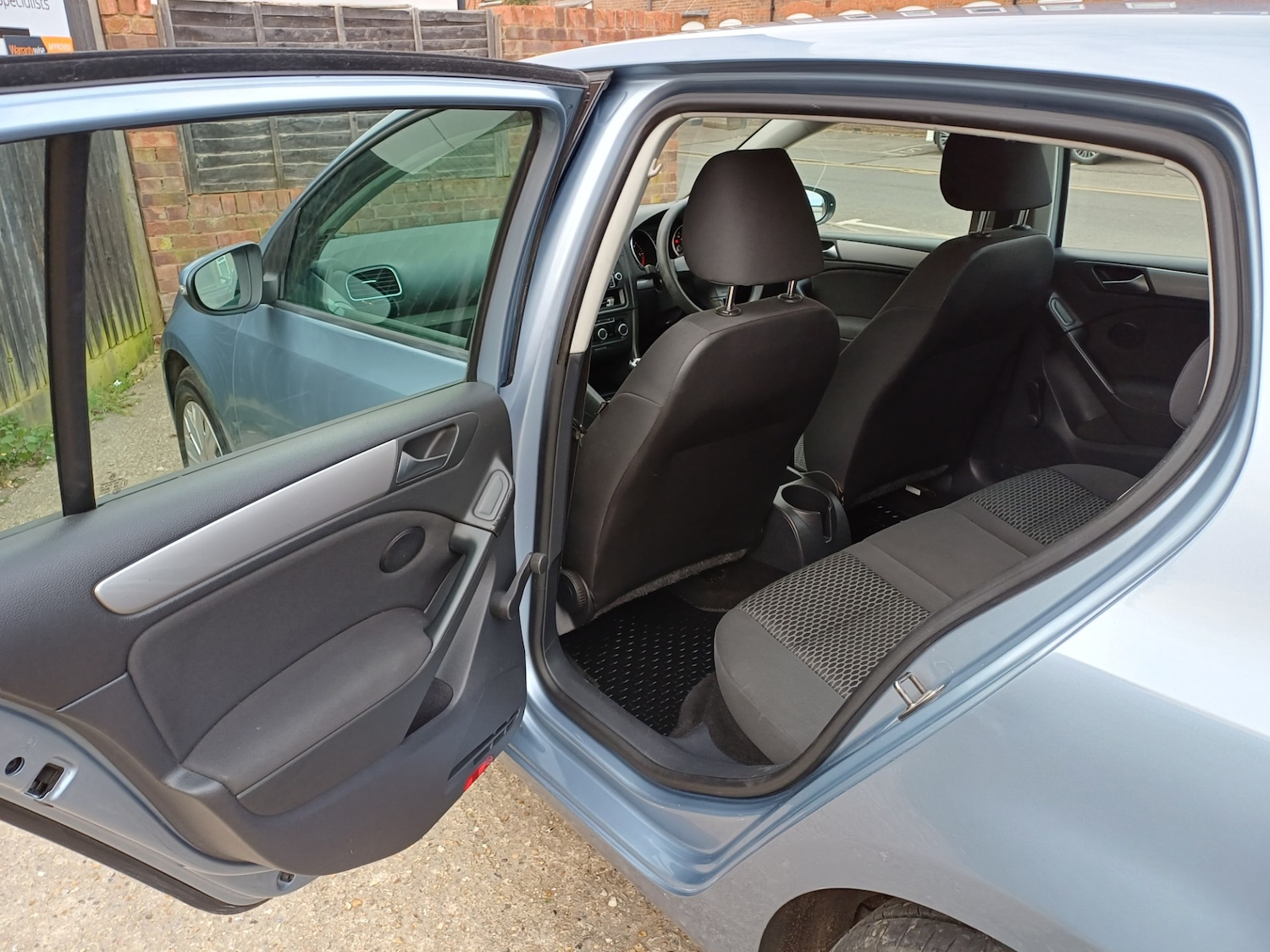 Used Volkswagen Golf 2011 for sale - 78031488: Photo 25