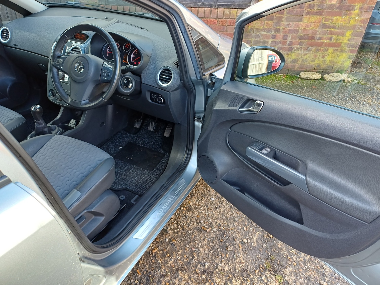 Used Vauxhall Corsa 2012 for sale - 76919829: Photo 14