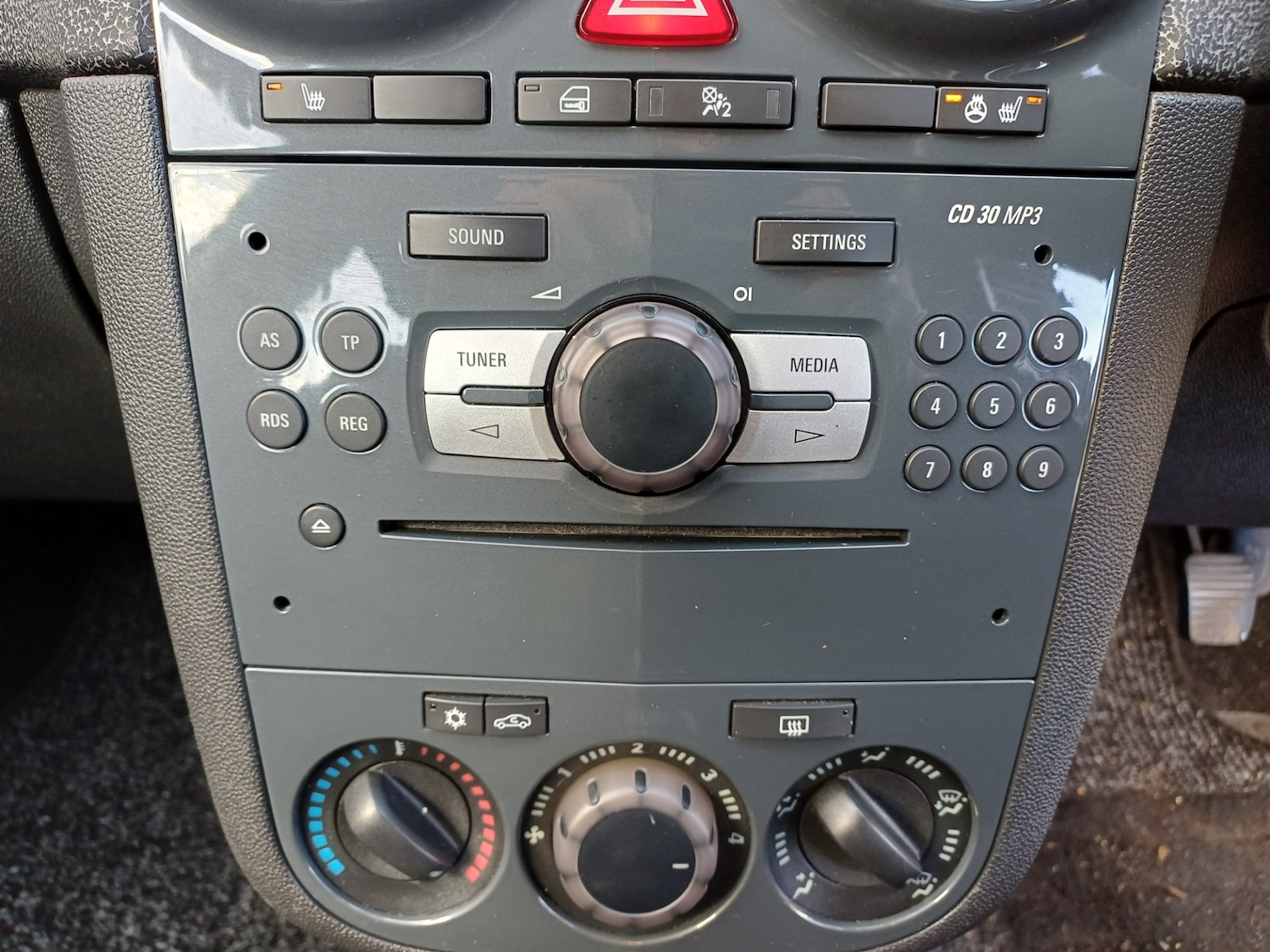 Used Vauxhall Corsa 2012 for sale - 76919829: Photo 19