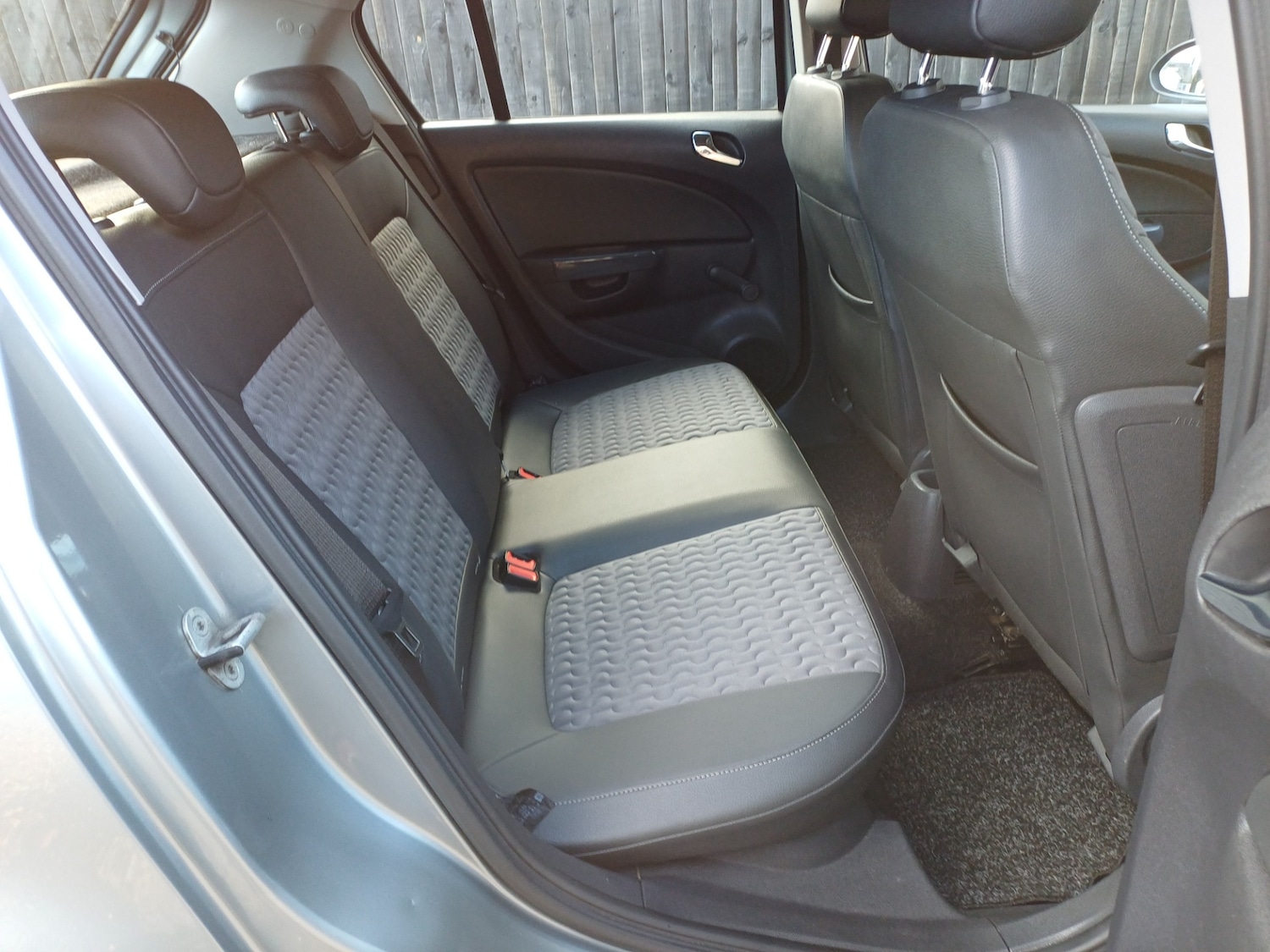 Used Vauxhall Corsa 2012 for sale - 76919829: Photo 24