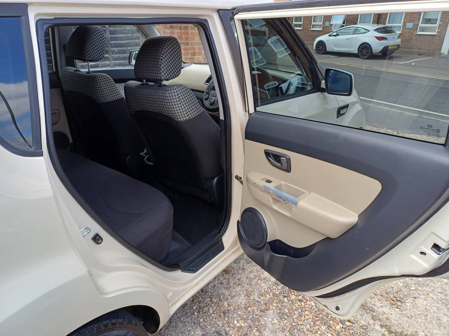 Vehicle 25