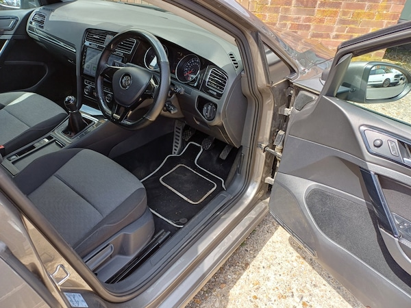 Used Volkswagen Golf 2014 for sale - 75134506: Photo 13