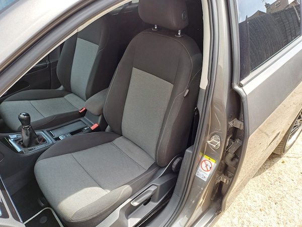 Used Volkswagen Golf 2014 for sale - 75134506: Photo 28
