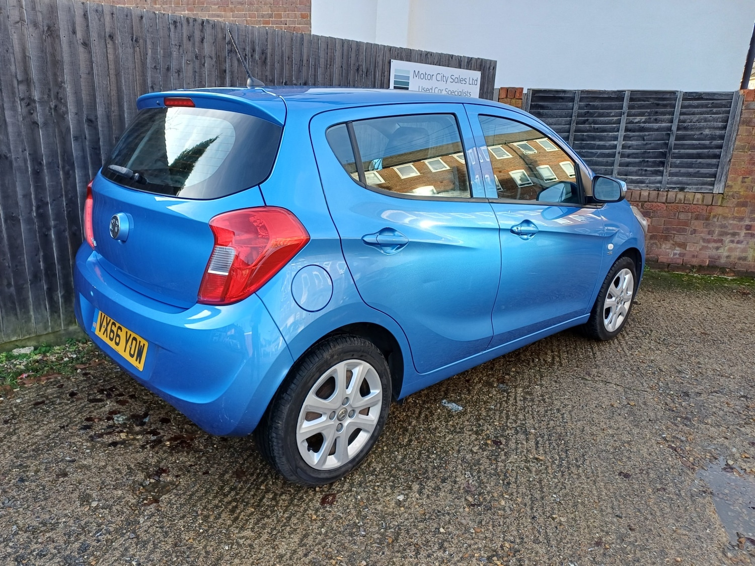 Used Vauxhall Viva 2016 for sale - 76947136: Photo 3