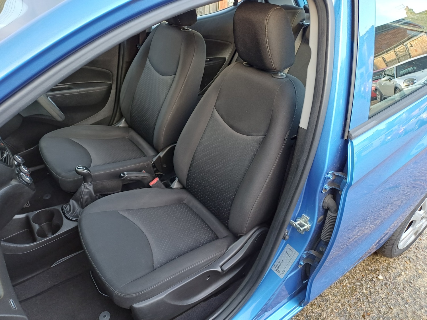 Used Vauxhall Viva 2016 for sale - 76947136: Photo 30