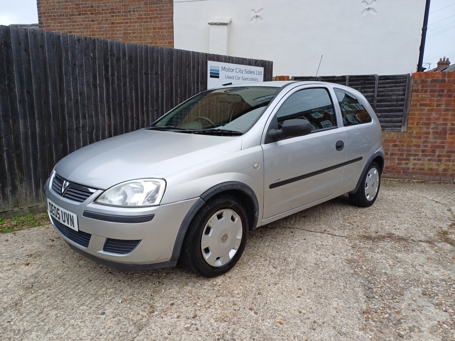 Used Vauxhall Corsa 2005 for sale - 76383280: Photo 10