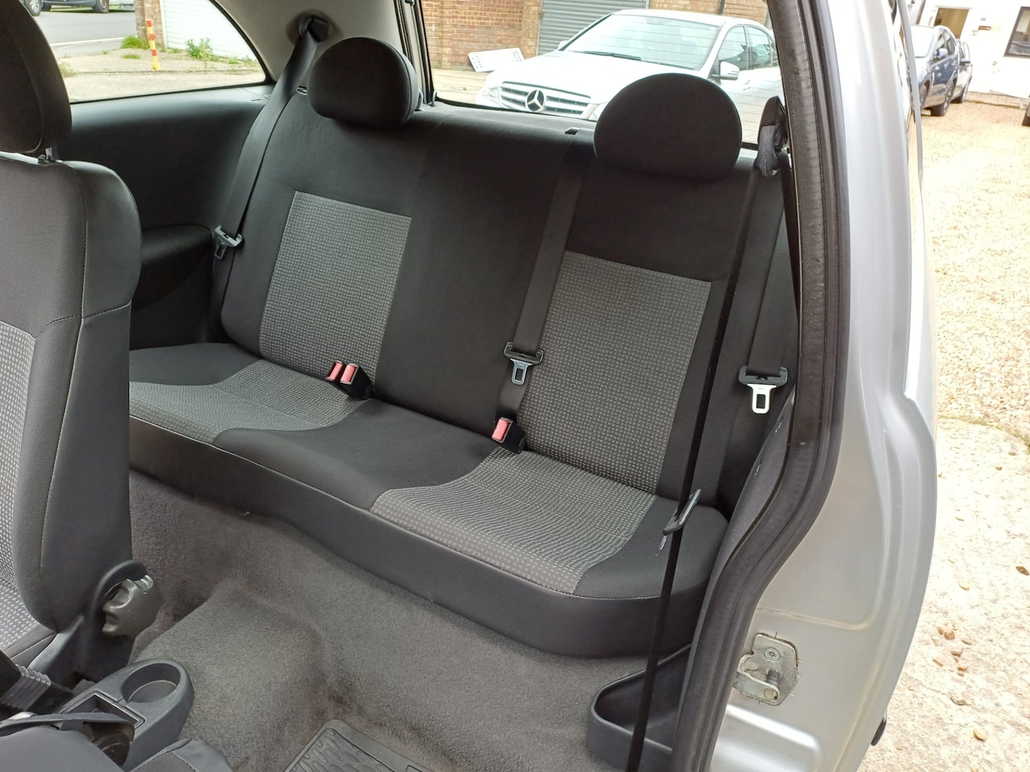 Used Vauxhall Corsa 2005 for sale - 76383280: Photo 21