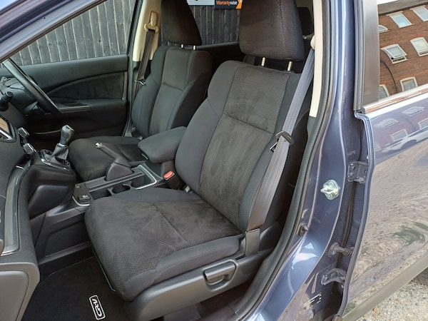Used Honda CR-V 2018 for sale - 75396600: Photo 42