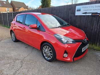 Used Toyota Yaris 2016 for sale - 78031541: Photo