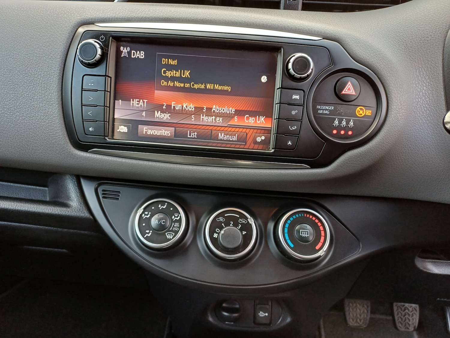 Used Toyota Yaris 2016 for sale - 78031541: Photo 21