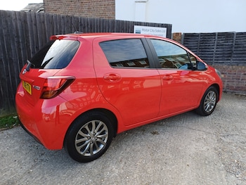 Used Toyota Yaris 2016 for sale - 78031541: Photo