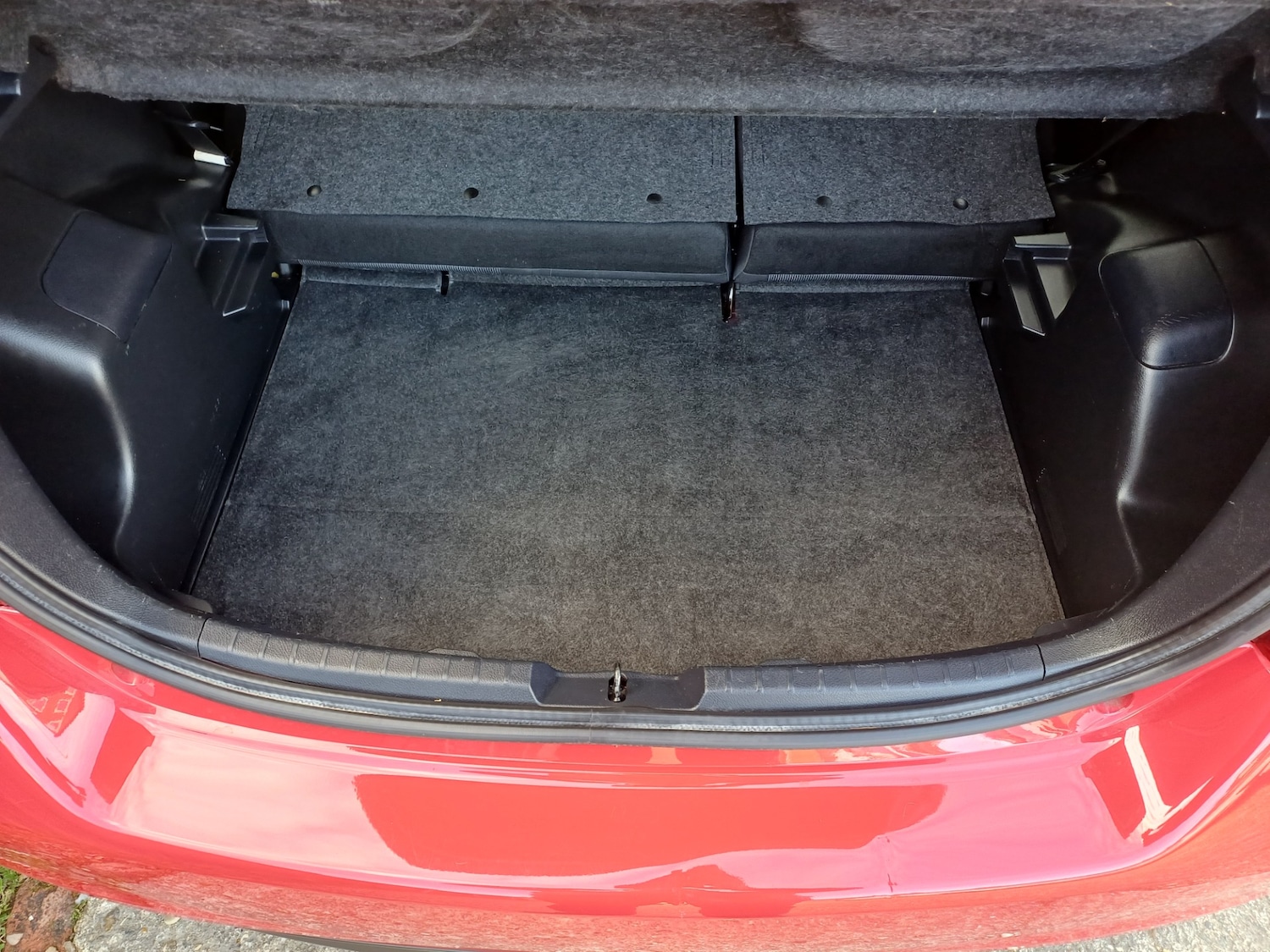 Used Toyota Yaris 2016 for sale - 78031541: Photo 6