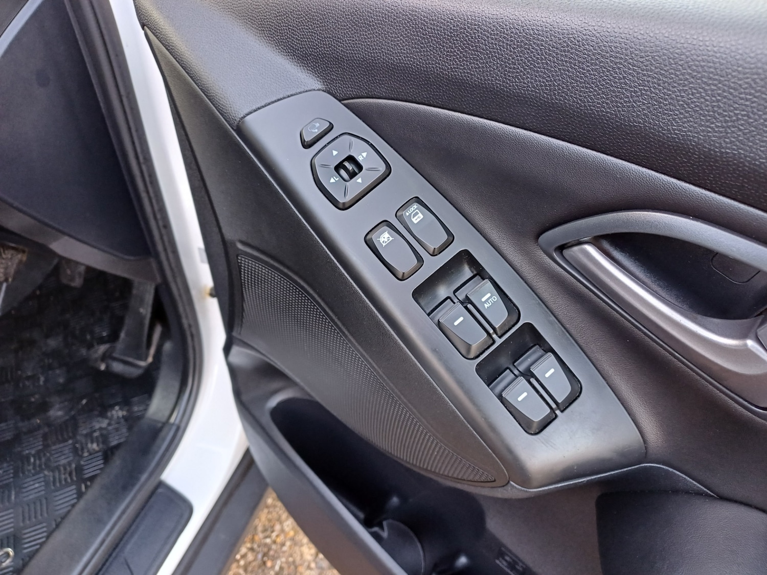 Used Hyundai Ix35 2014 for sale - 76946948: Photo 14